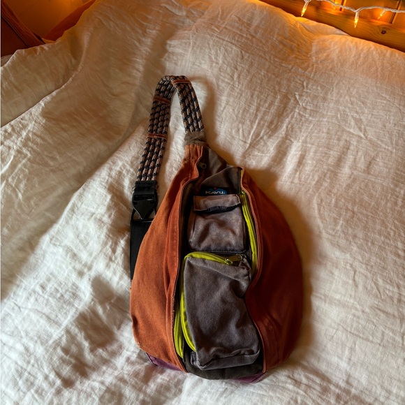 Kavu Handbags - Kavu Autumnal Multicolor Sling Bag